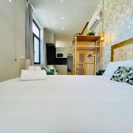 Cabanyal Room 2 - Small & Stylish By The Beach Валенсия Екстериор снимка