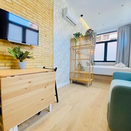Cabanyal Room 2 - Small & Stylish By The Beach Валенсия Екстериор снимка