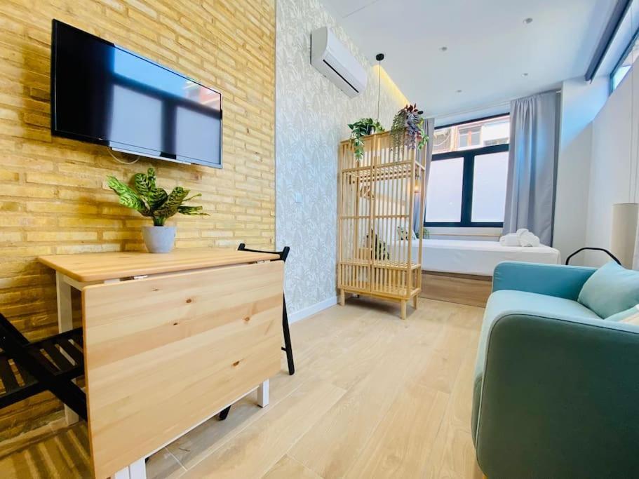 Cabanyal Room 2 - Small & Stylish By The Beach Валенсия Екстериор снимка